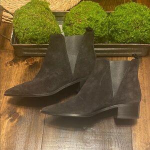 Acne Studios Jensen Elegant Black Suede Ankle Boots size 36